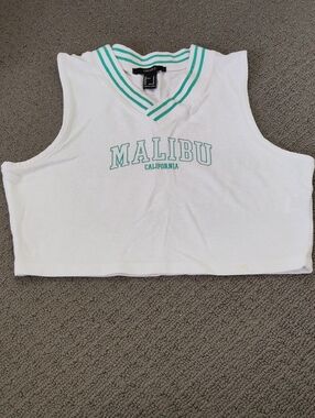 Forever 21 White Cropped Tank with Teal Trim and Malibu Graphic